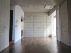 メトロサ103室内４