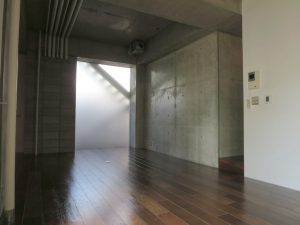 メトロサ103室内2